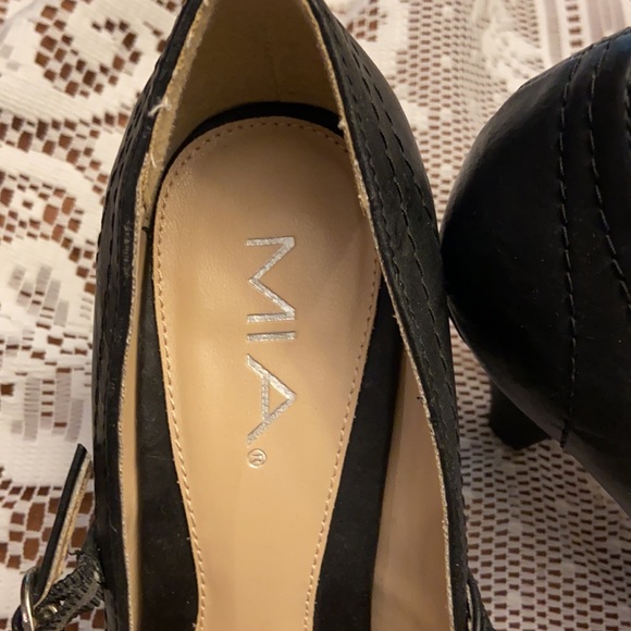 Mia shoes - Picture 3 of 7